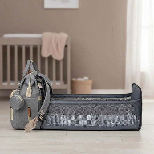 Mochila Maternal Convertible Con Cambiador Impermeable Bebe Color Gris Liso
