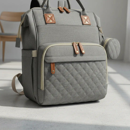 Mochila Maternal Convertible Con Cambiador Impermeable Bebe Color Gris Liso