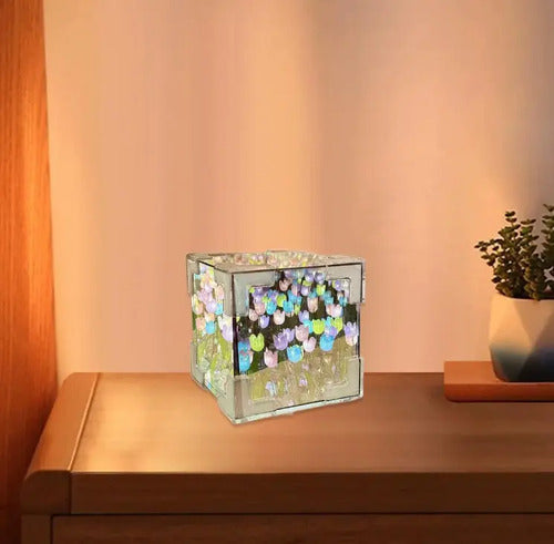 Lámpara De Espejo Cubico Con Forma De Tulipan Blanco