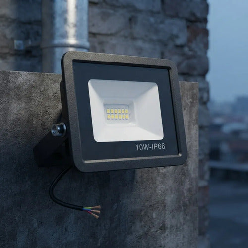 Reflector Foco Led 10w Luz Fria Exterior Ip66 X10 Negro