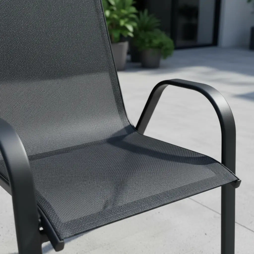 Silla de jardín de acero y textilina con apoyabrazos negro