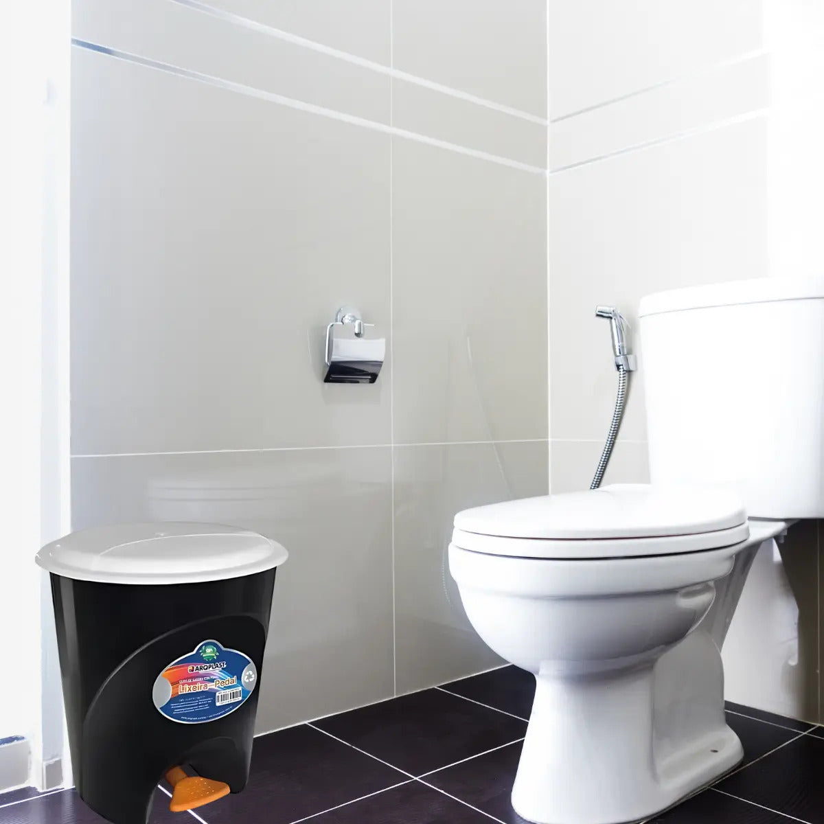 Papelera tacho contenedor basurero de cocina 30lts negro