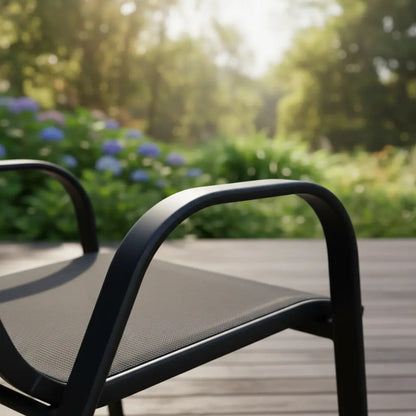 Silla de jardín de acero y textilina con apoyabrazos negro