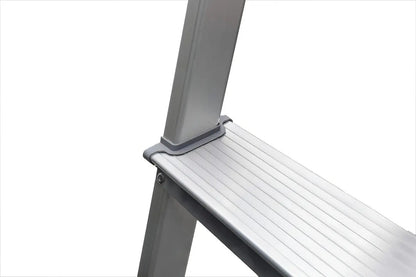 Escalera tijera aluminio plegable 3 escalones Stelko resistente 120 kg plateado